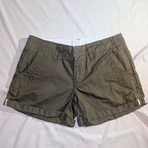 Nike Women's Olive Green Cotton Chino Roll-Hem Shorts